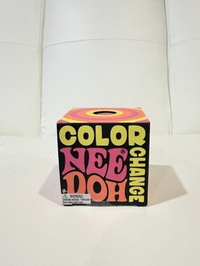 PINK Needoh Color Change